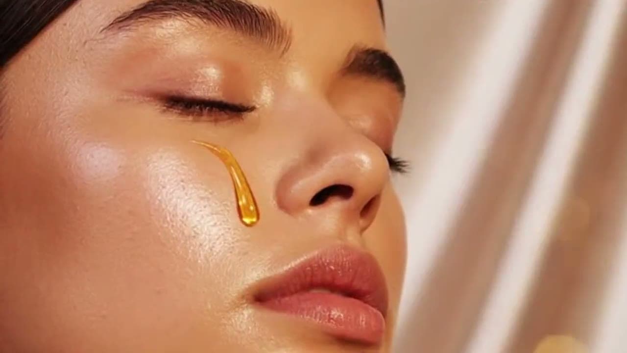 Film de marque Cabinet Hanae — peau lumineuse en lumière dorée